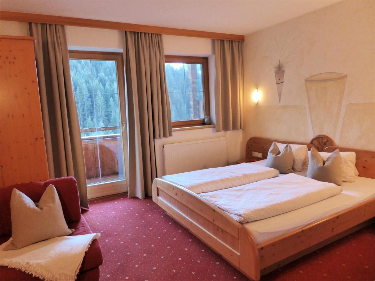 Alpbacher Appartementhaus Johannes Экстерьер фото